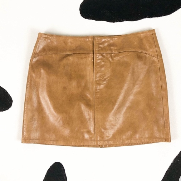 GAP Dresses & Skirts - Vintage GAP 100% genuine leather tan/brown skirt